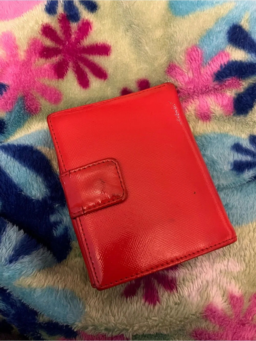 Tory Burch Bright Red Saffiano Logo Compact Wallet